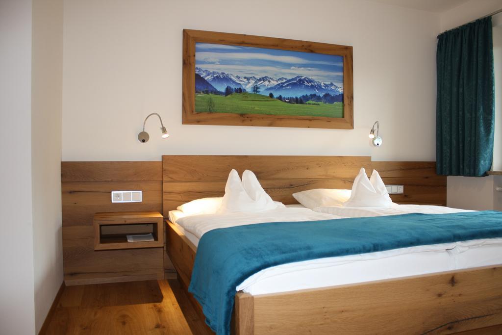 Hotel Gasthof Adler Оберстдорф Экстерьер фото